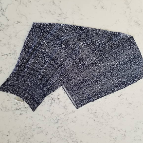 Gap NWT Blue and White Maxi Dress w/ Elastic Top - Picture 2 of 12